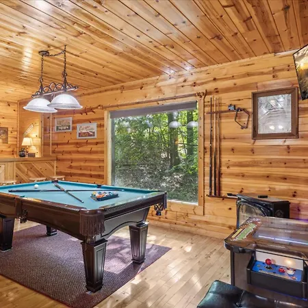Sleepy Willow Cabin